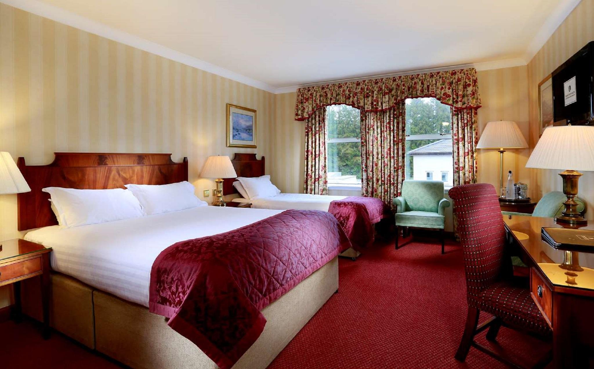 Macdonald Crutherland House East Kilbride Luaran gambar